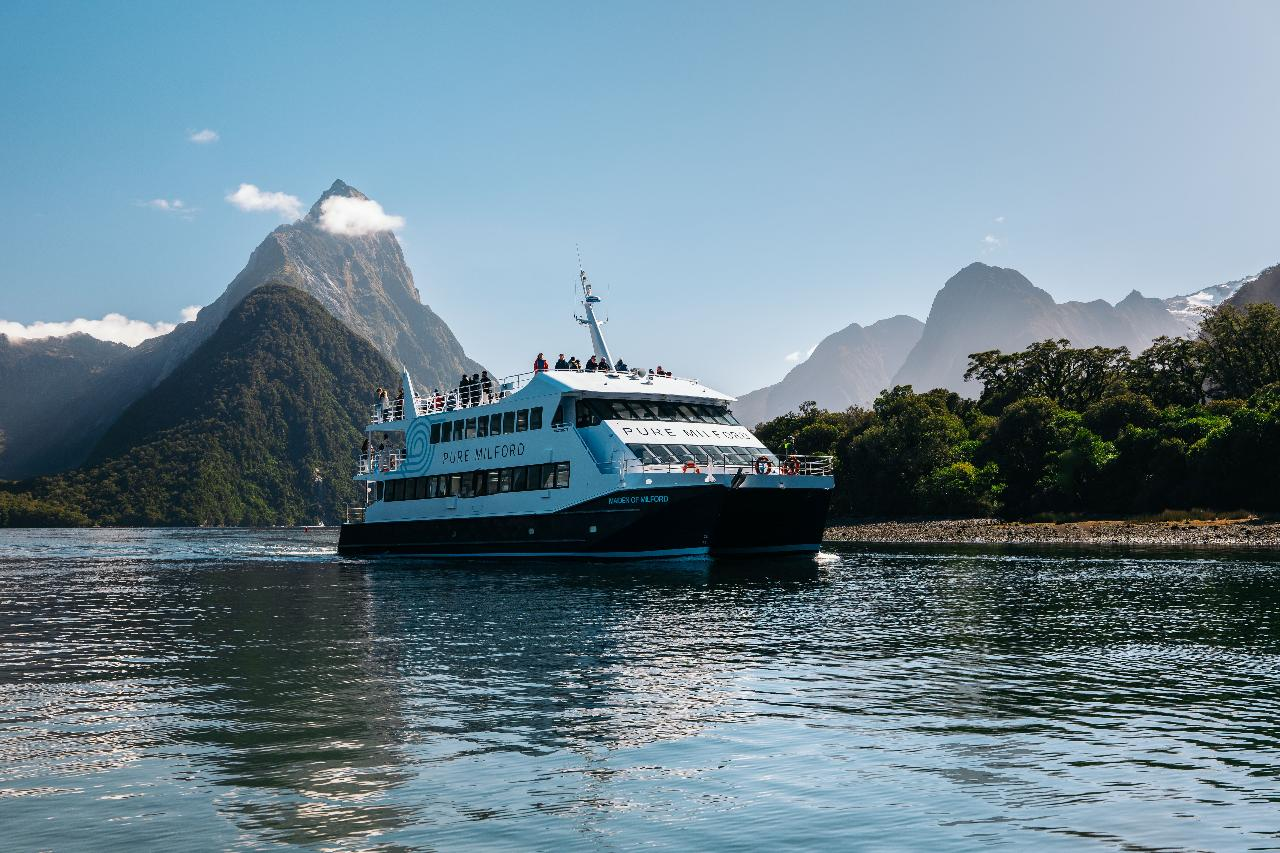 Midday Milford Sound Cruise - Photo 1 of 10